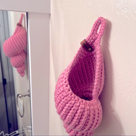 WALL DECOR | PLANT HOLDER | STORAGE | CROCHET SHELL - Picture 4 of 4